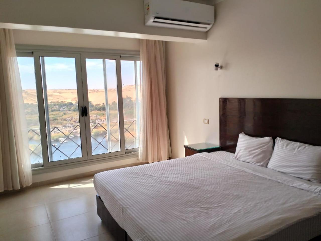 Aswan Nile Palace Ngoại thất bức ảnh