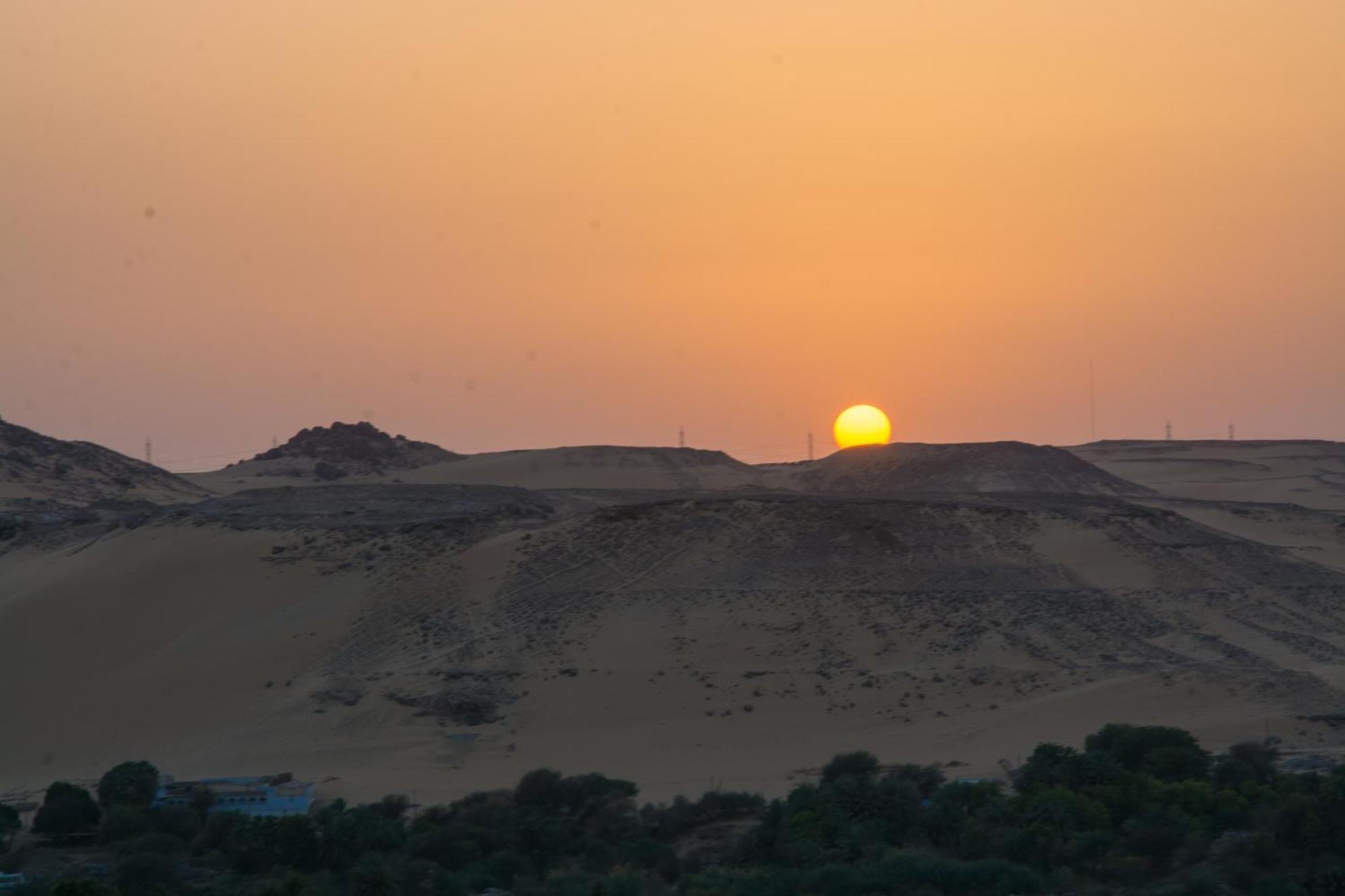 Aswan Nile Palace Ngoại thất bức ảnh
