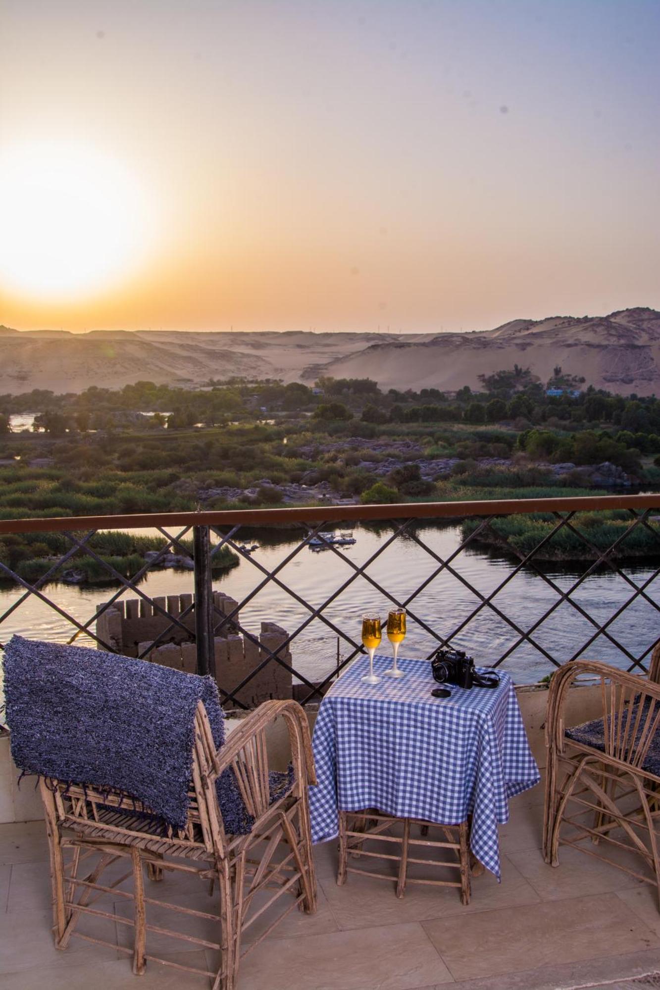 Aswan Nile Palace Ngoại thất bức ảnh